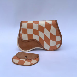 white and beige checkered handbag purse with matching coin purse